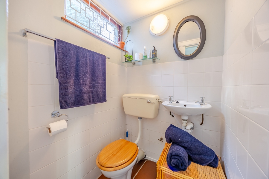 3 Bedroom Property for Sale in Kenilworth Western Cape